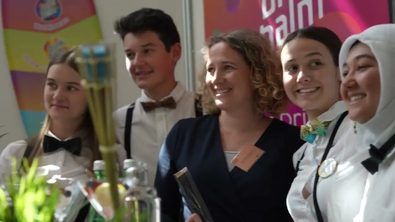 Vorschaubild: Junior Österreichwettbewerb 2022 - Impression Video